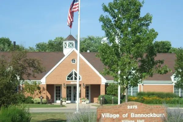Windows and doors replacement in Bannockburn, IL