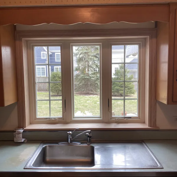 Awning windows replacement in Chicagoland