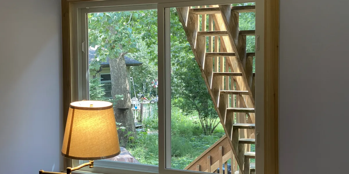 Window replacement in Binnie Lakes