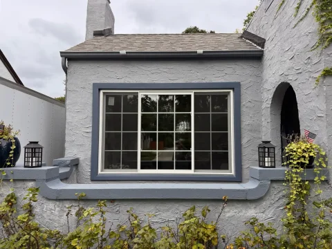 Restoring Character to a 1928 Elgin Home