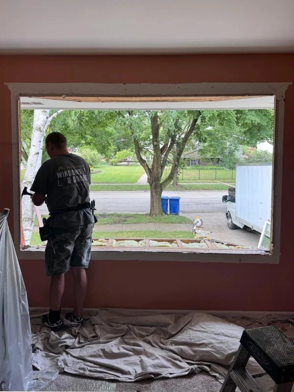 Front bay window replaced in a single family home in St. Charles.