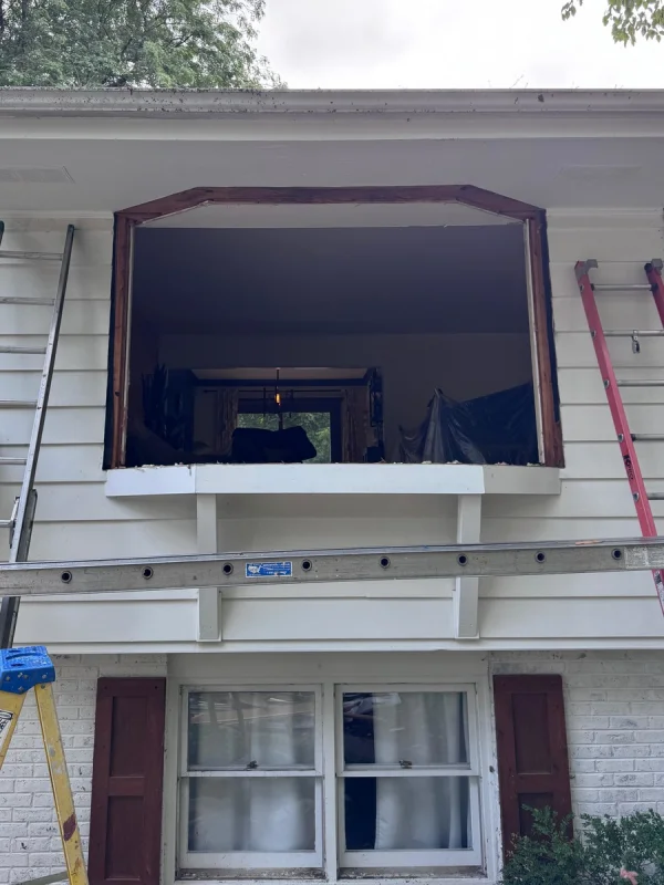 Front bay window replaced in a single family home in St. Charles.