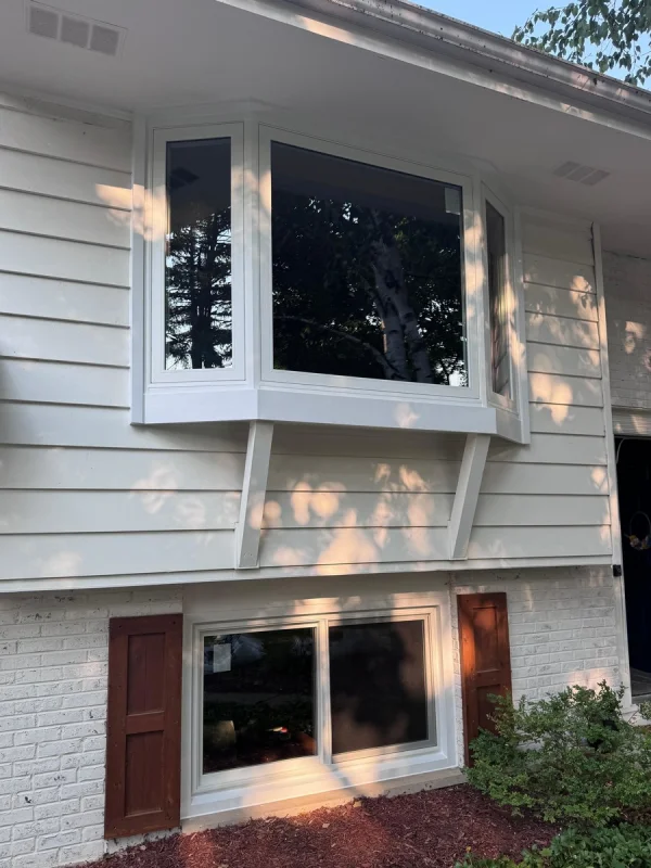 Front bay window replaced in a single family home in St. Charles.