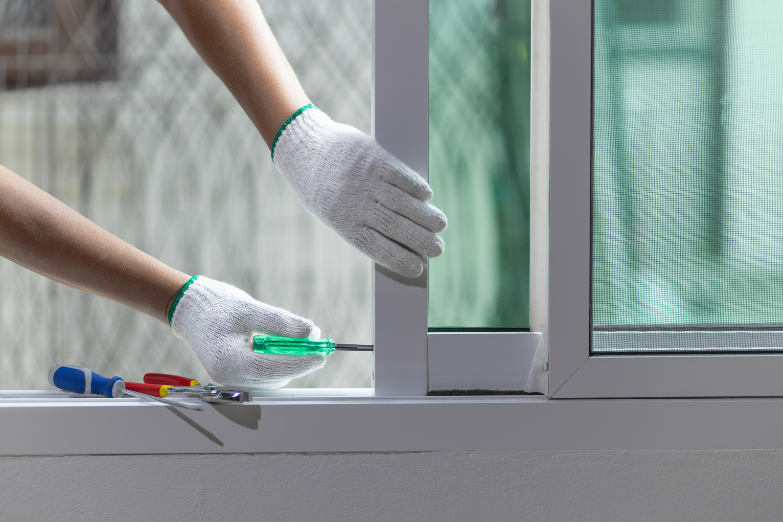 The Ultimate Guide to a Seamless Window Installation Process